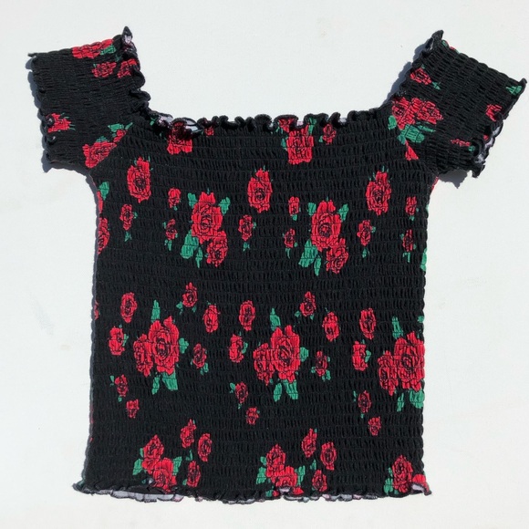 rose patterned off the shoulder top - Picture 2 of 4